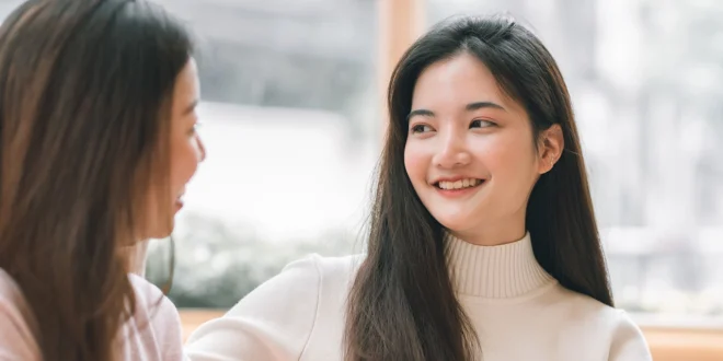 ไม่อยากเป็นแค่เพื่อนเธอ! ส่อง 4 วิธีจีบสาว ฉบับหญิง-หญิง เปลี่ยนสถานะเป็นคนรู้ใจ